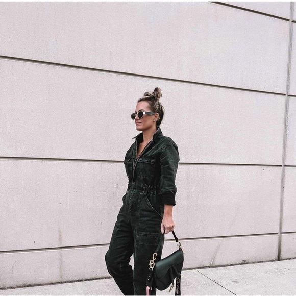 NWT Universal Thread Women’s 2 Long Sleeve Washed Black Denim Jumpsuit - Picture 7 of 8